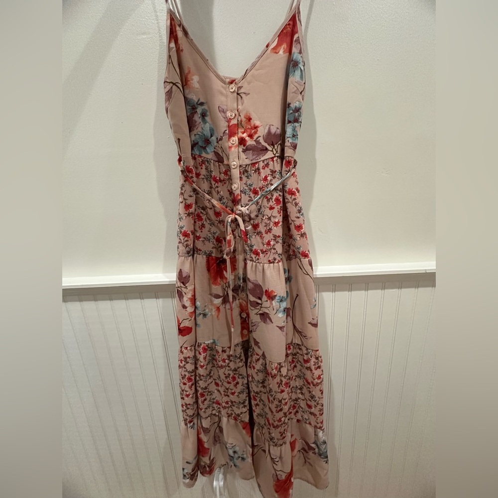 LIKE NEW XHILARATION FLORAL MAXI DRESS